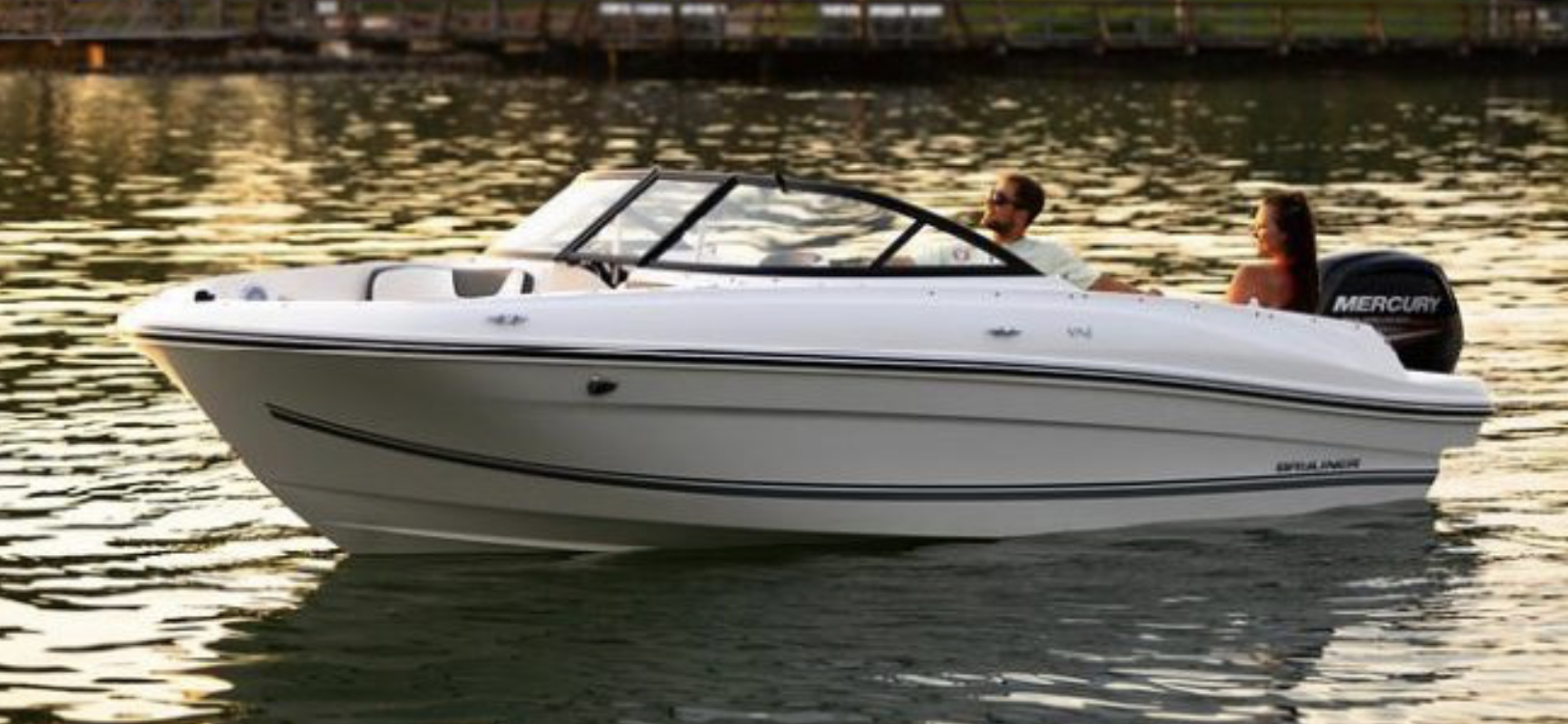 Luxury bow rider — photo 3